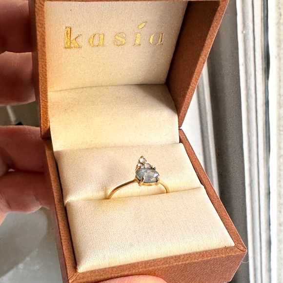 Diamond and sapphire stacking rings - Picture 7 of 8